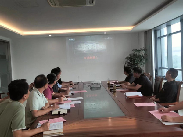 祥盛公司黨支部開展9月份黨員“統(tǒng)一活動(dòng)日”活動(dòng) (2)_副本.jpg